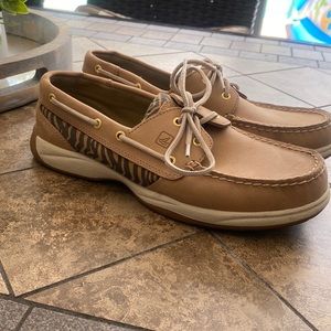 Womens Sperry size 9.5 shoe